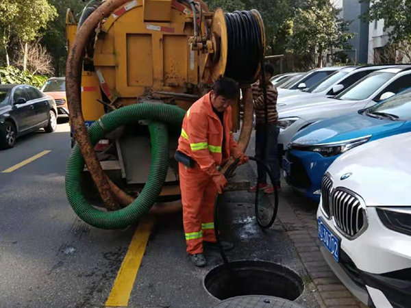 兴国排污管道清淤